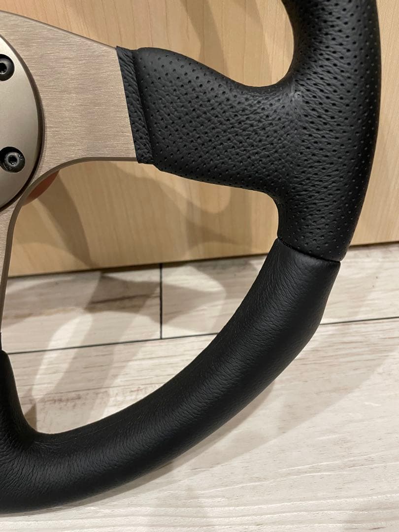 MOMO(モモ) ステアリング レース 35パイ R-11