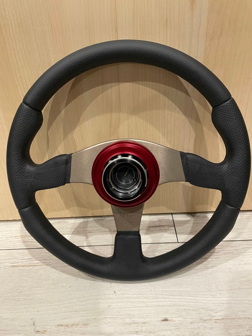 MOMO(モモ) ステアリング レース 35パイ R-11