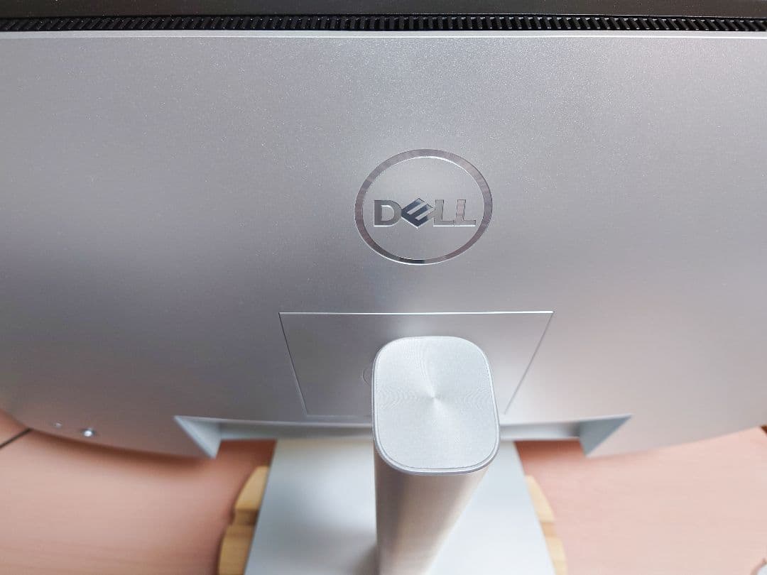 Dell U2723QX 27インチ 4K モニター デル （U2723QE）