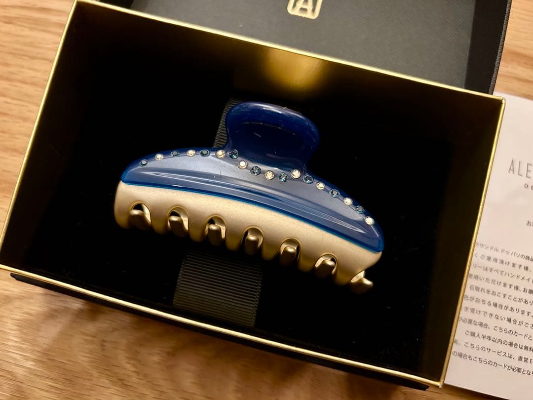 アレクサンドルドゥパリ Mクリップ （クリアブルー）スワロフスキー