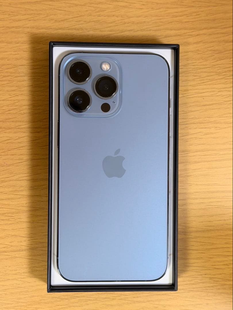 【tomo】iPhone 13 Pro シエラブルー 本体