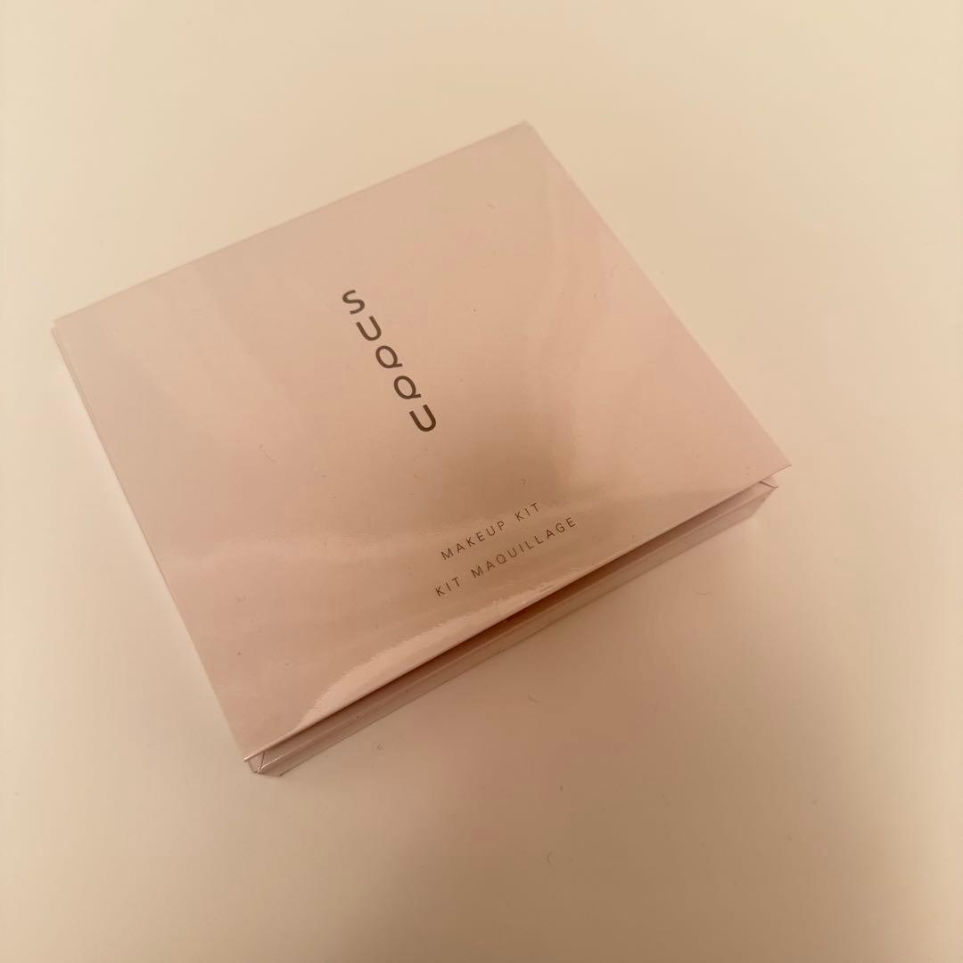 メイクアップ キット 舜華 (2025 ホリデー コレクション)