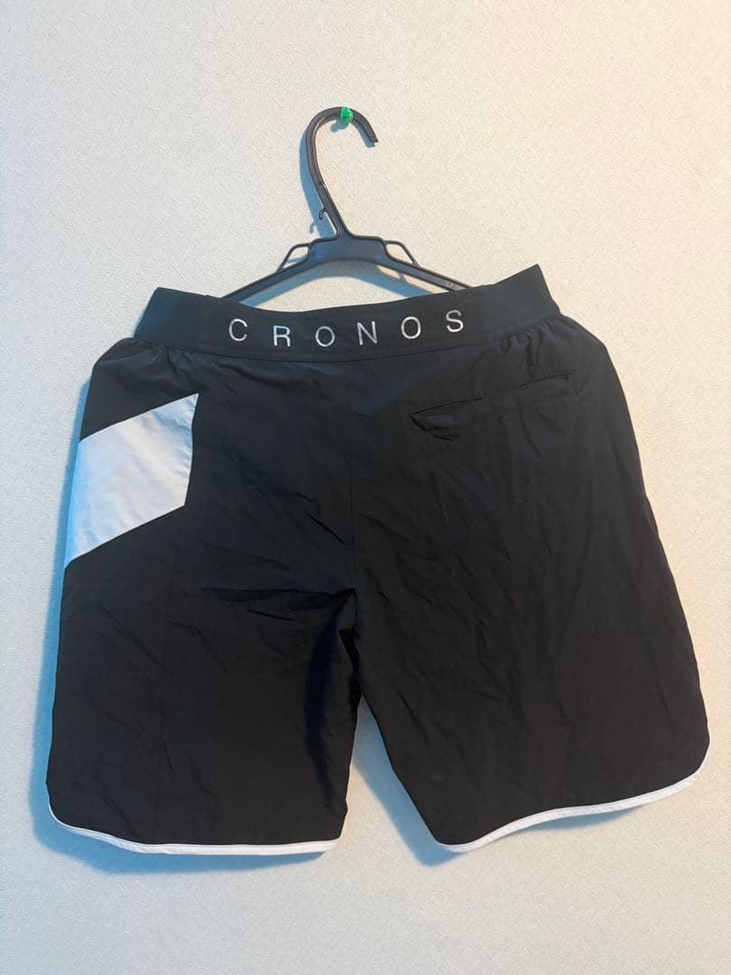 CRONOS ショートパンツ 黒/白