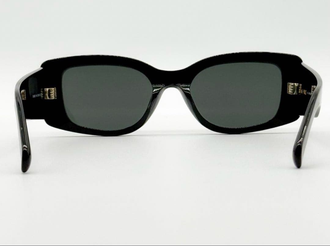 celine トリオンフ　サングラス