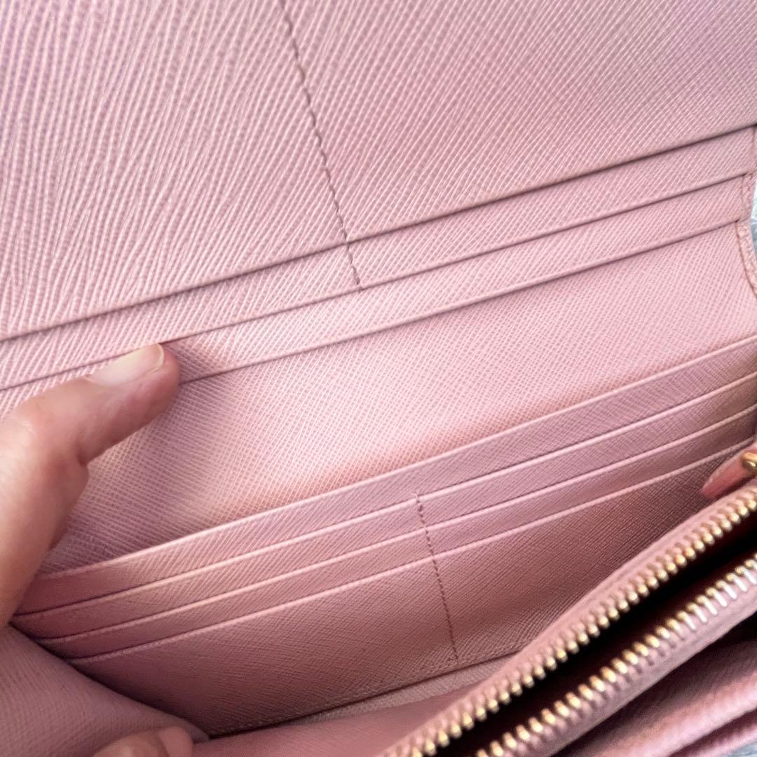 美品✨PRADA サフィアーノ　フィオッコ　リボン　メタルロゴ　長財布　ピンク