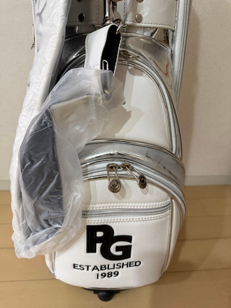 PEARLY GATES キャディバッグ ホワイト/シルバー　合成革