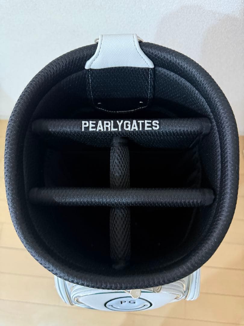 PEARLY GATES キャディバッグ ホワイト/シルバー　合成革