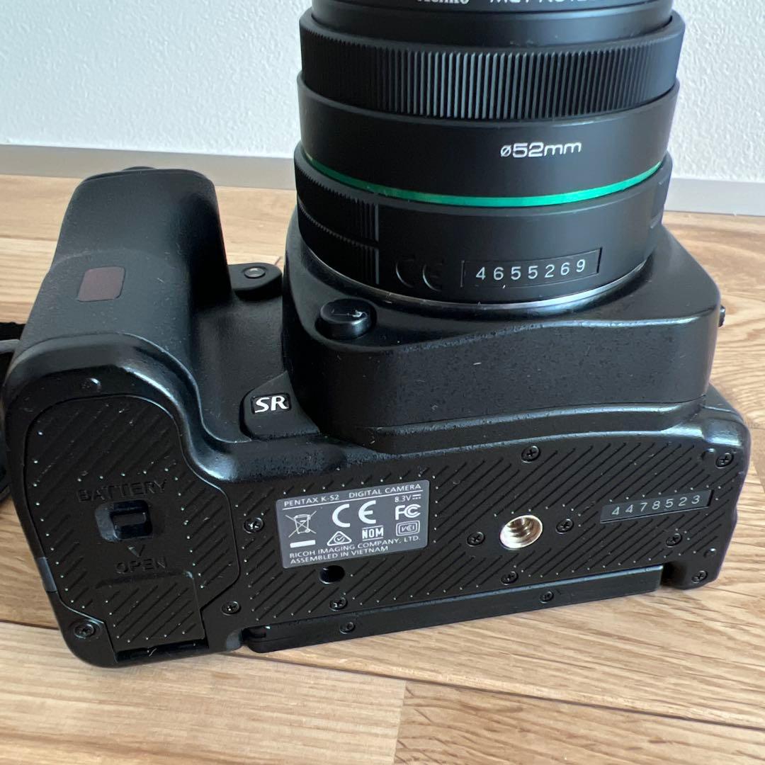 PENTAX K-S2 デジタル一眼レフカメラ 50mmレンズ・ズームレンズ付き