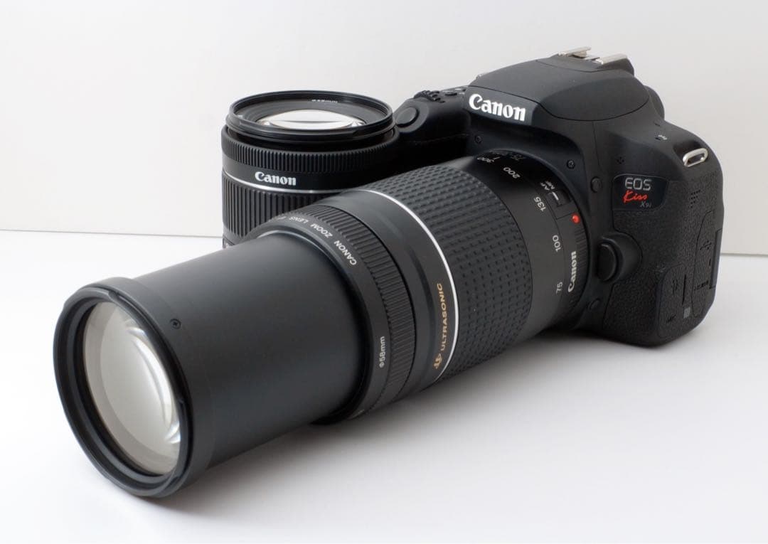 ★Canon EOS kiss X9i★Wi-Fi内蔵●超望遠レンズ●高速AF●