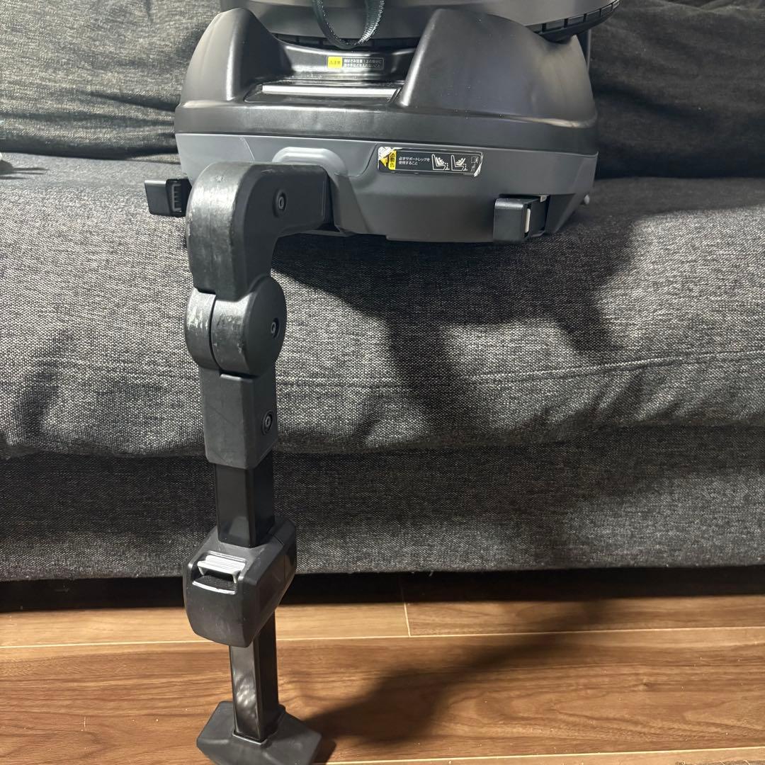 Combi クルムーヴスマート　ISOFIX エッグショック CG-UIG