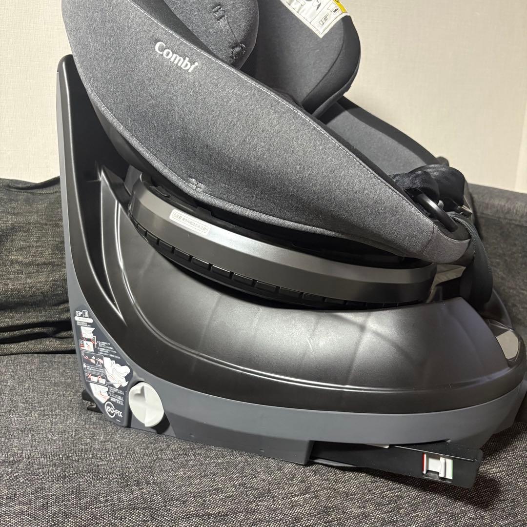 Combi クルムーヴスマート　ISOFIX エッグショック CG-UIG