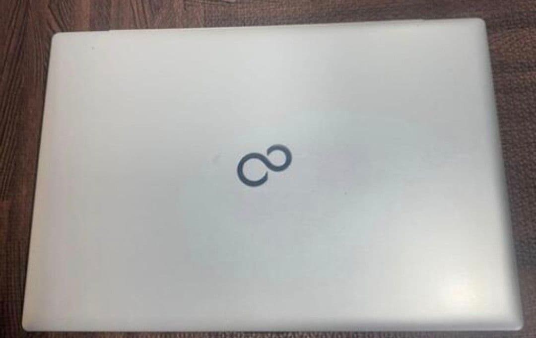 富士通 大画面ノートPC Ryzen7 5700u