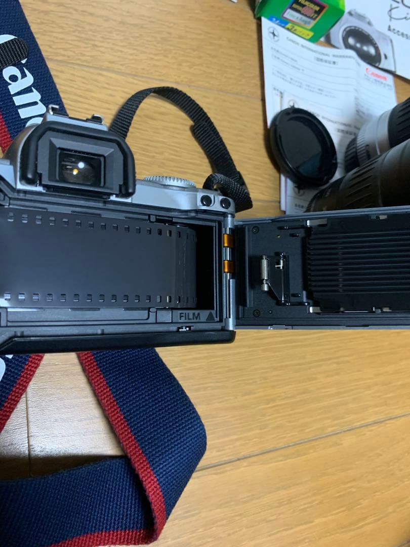 Canon 一眼レフEOS KISS 5 フィルム【ジャンク品】