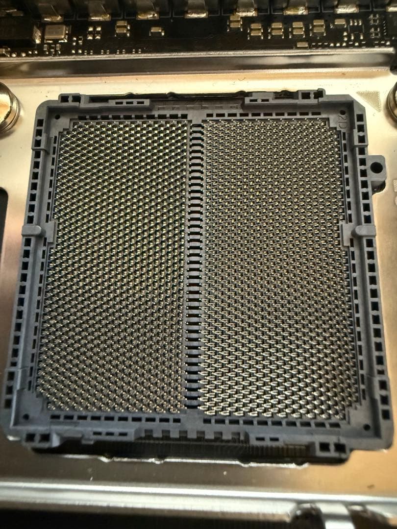 マザーボード ASUS ROG STRIX X670E-I GAMING WIFI