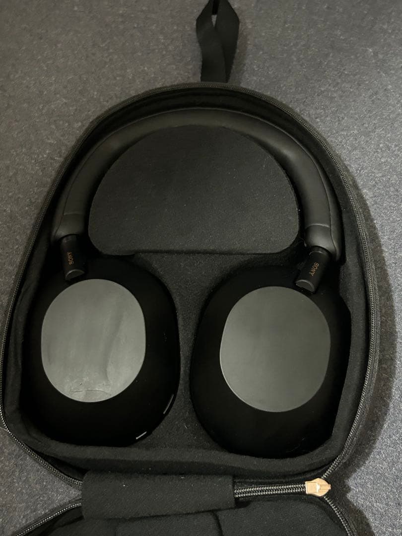 SONY WH-1000XM5 ブラック:ワイヤレスヘッドホン ※最終値下げ