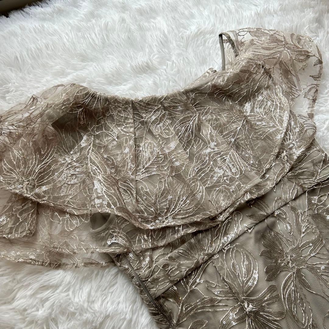 【新品タグ付✨️】LEJA フリルオフショルダースパンコールIラインドレスMグレー