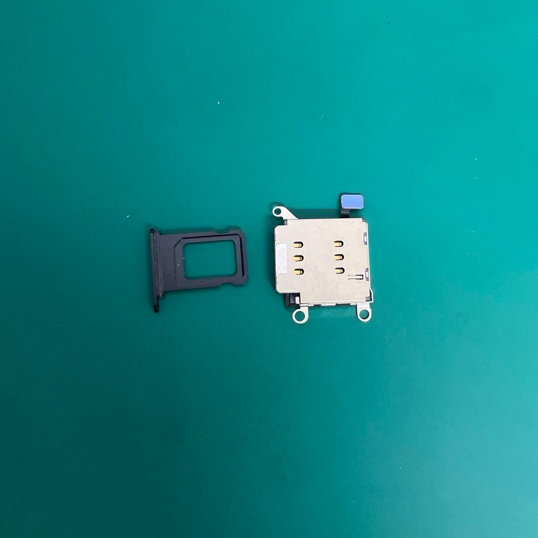 iPhone 12 ブラック バンパーフレーム　ジャンク品