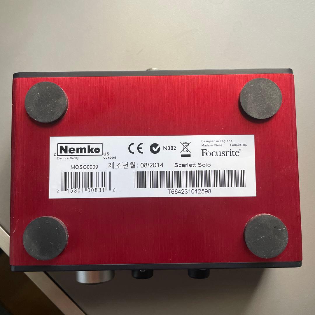 Focusrite Scarlett Solo オーディオインターフェース