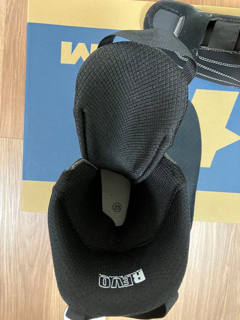 【続お値引き】24 Rexxam R-EVO plus 100 25.5