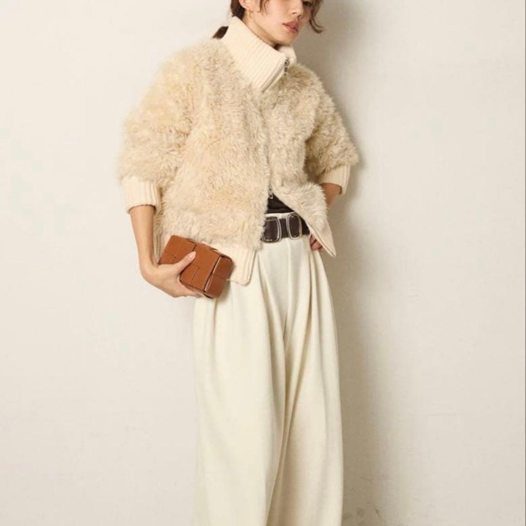 【未使用・タグ付き】ESICA ハイネックボアブルゾン　ホワイト