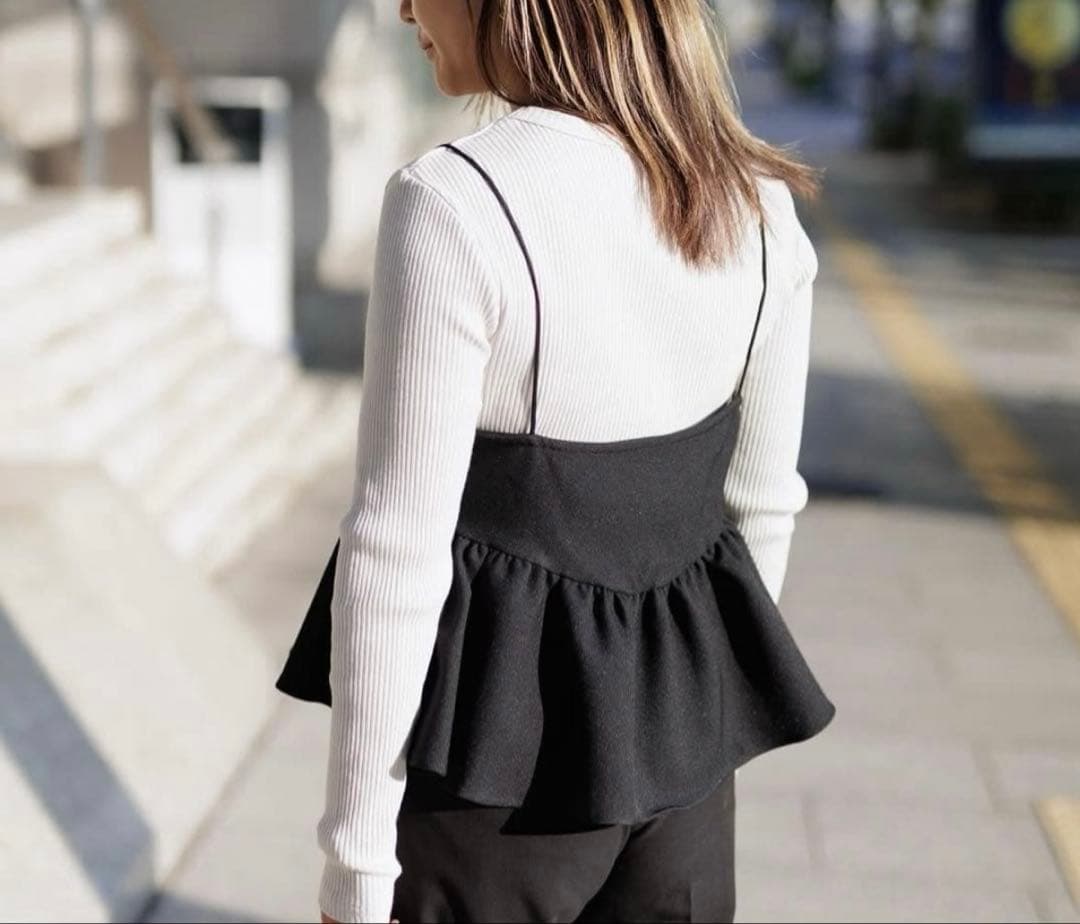 t.japan フリルビスチェ　ブラック