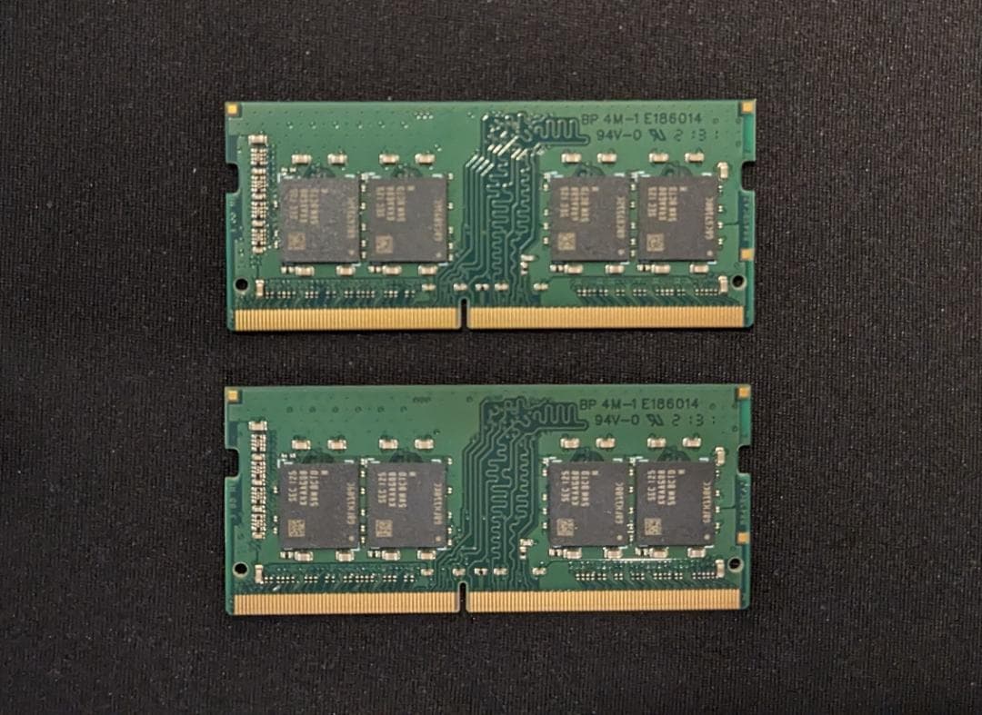 ADATA 16+16GB DDR4 2400MHz メモリ