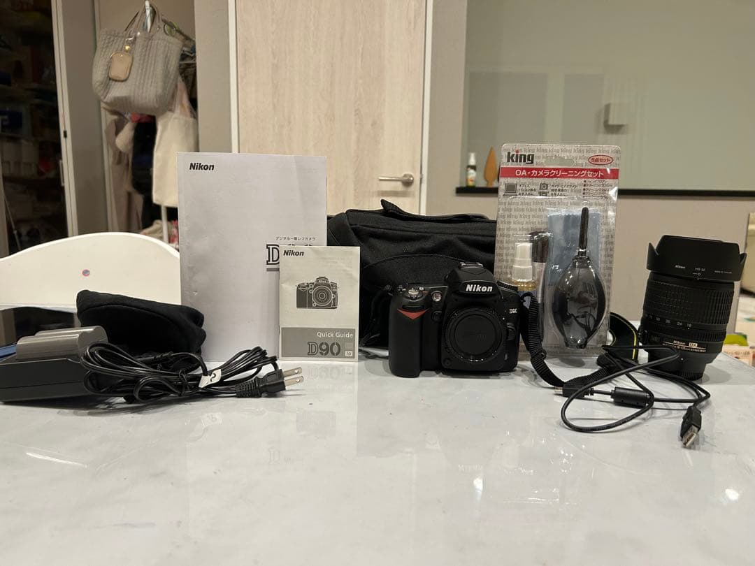 Nikon D90 デジタル一眼レフカメラ 本体 ほぼ未使用 美品