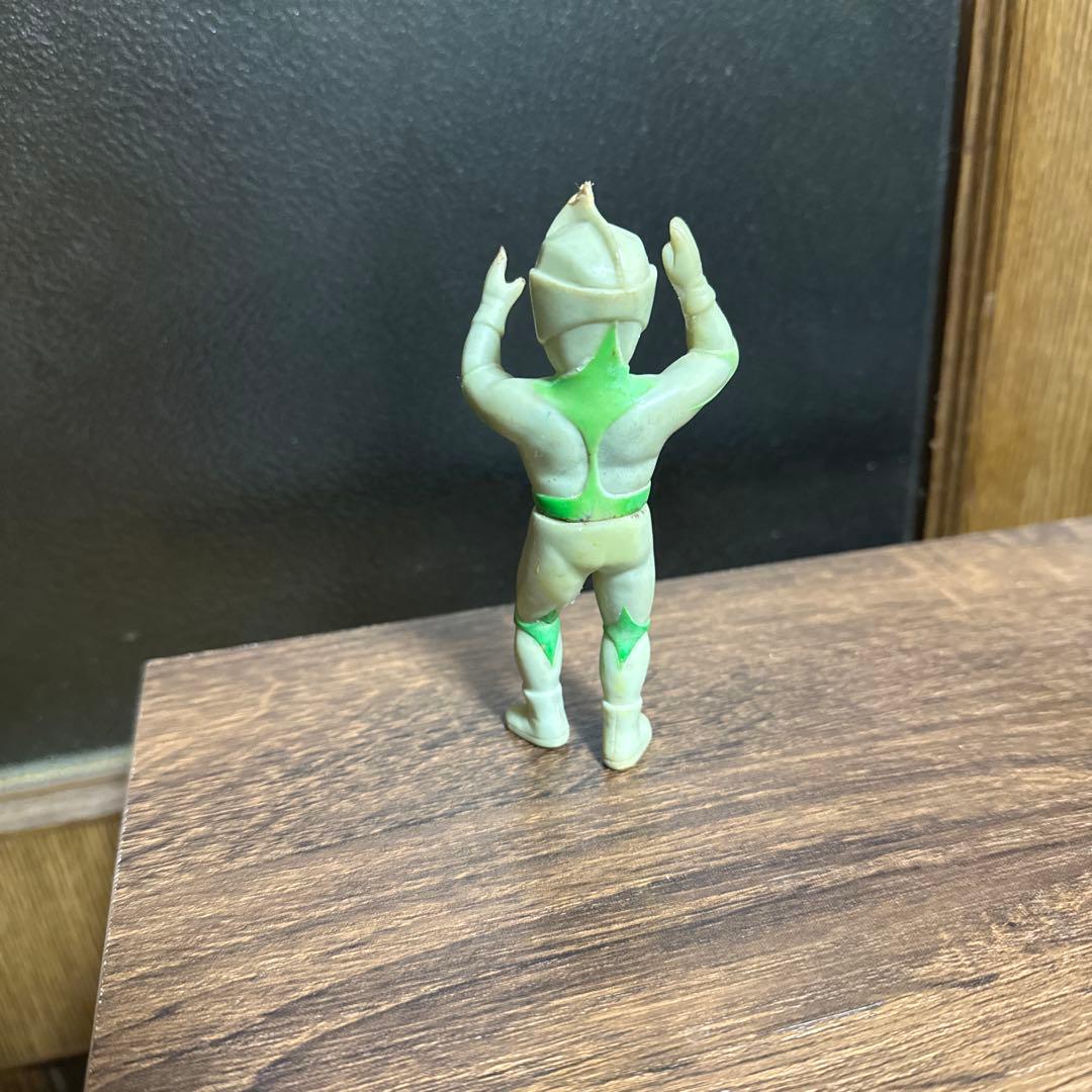 当時物のミラーマンソフビ