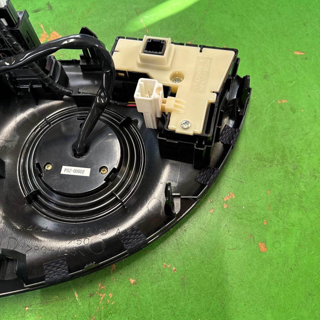 トヨタ　プリウス30 TOM'S シフトスイッチ　中古品