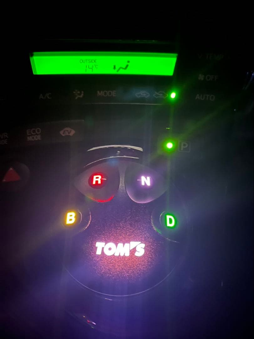 トヨタ　プリウス30 TOM'S シフトスイッチ　中古品