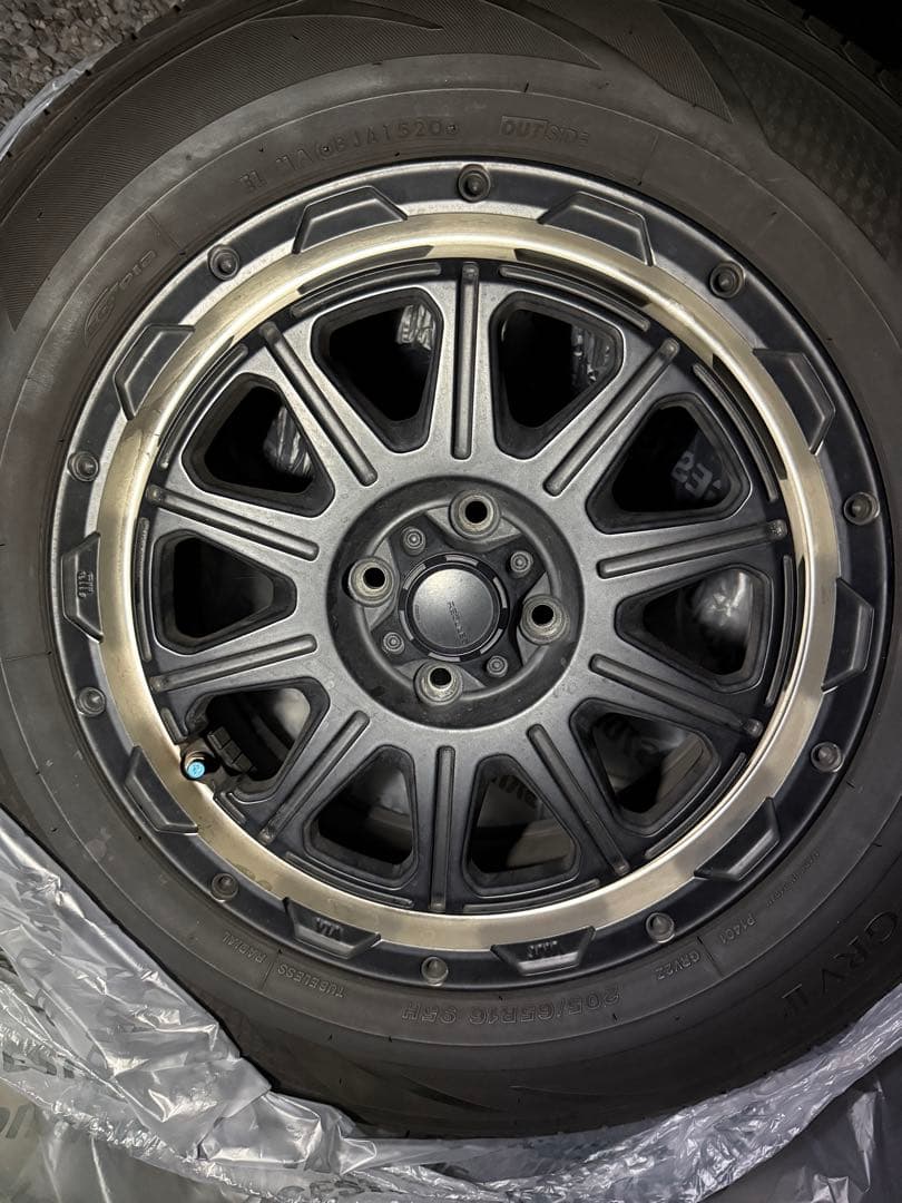 ①ライズ 205/65R16 REGNO GRV2 レグルス ホイールセット