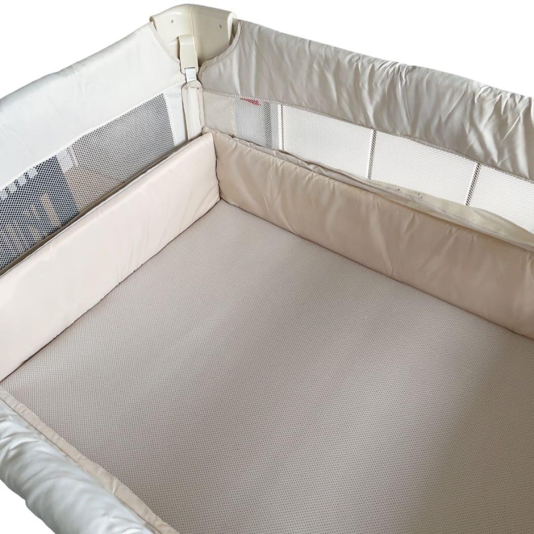 アップリカ　ベビーベッド　ココネルエアー　ミルク　aprica coconel