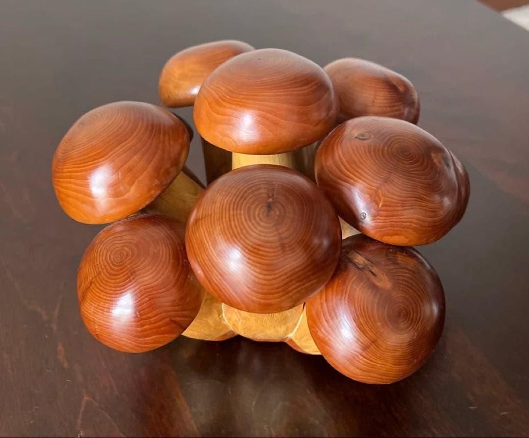 シンプルなリアルさがイイ！　キノコの置物　インテリア