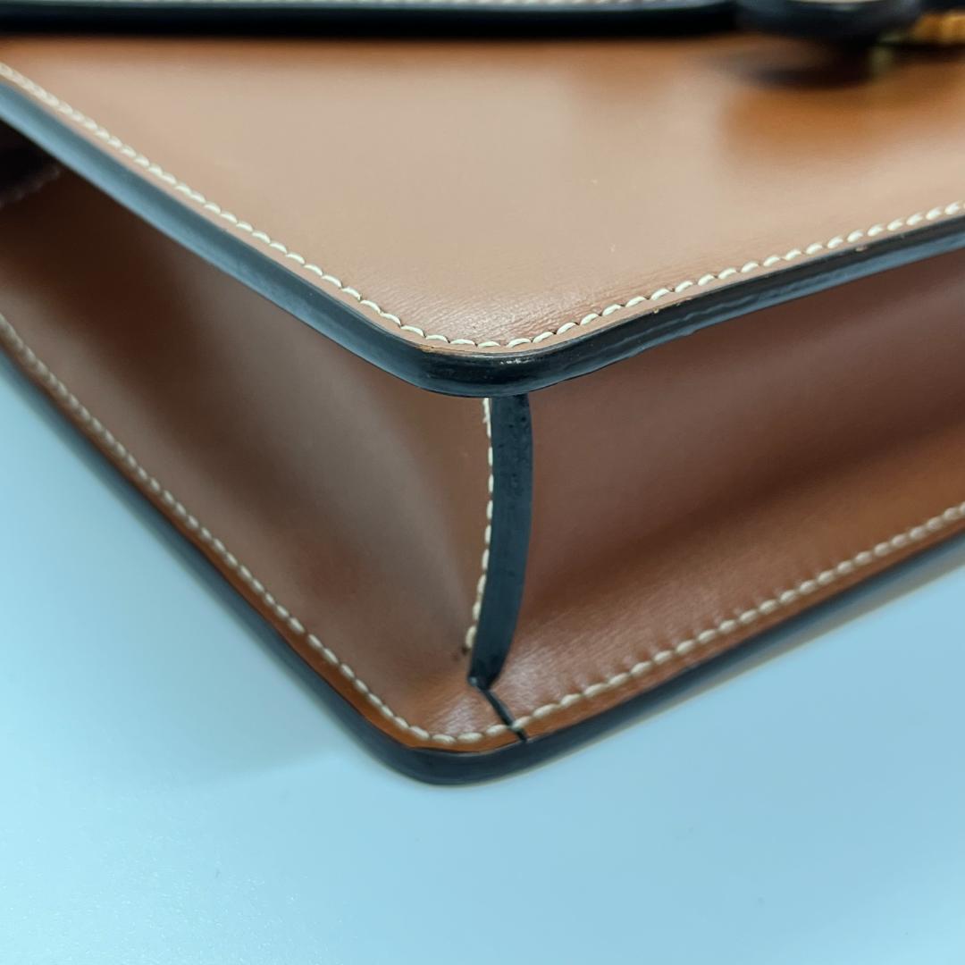 ✨極美品✨セリーヌ マーゴチェーンウォレット トリオンフ レザー ブラウン