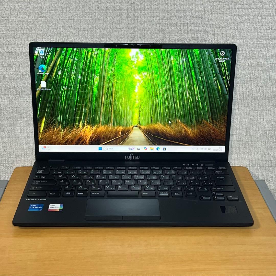 Fujitsu Lifebook U9312/J i5第12世代／オフィス付き