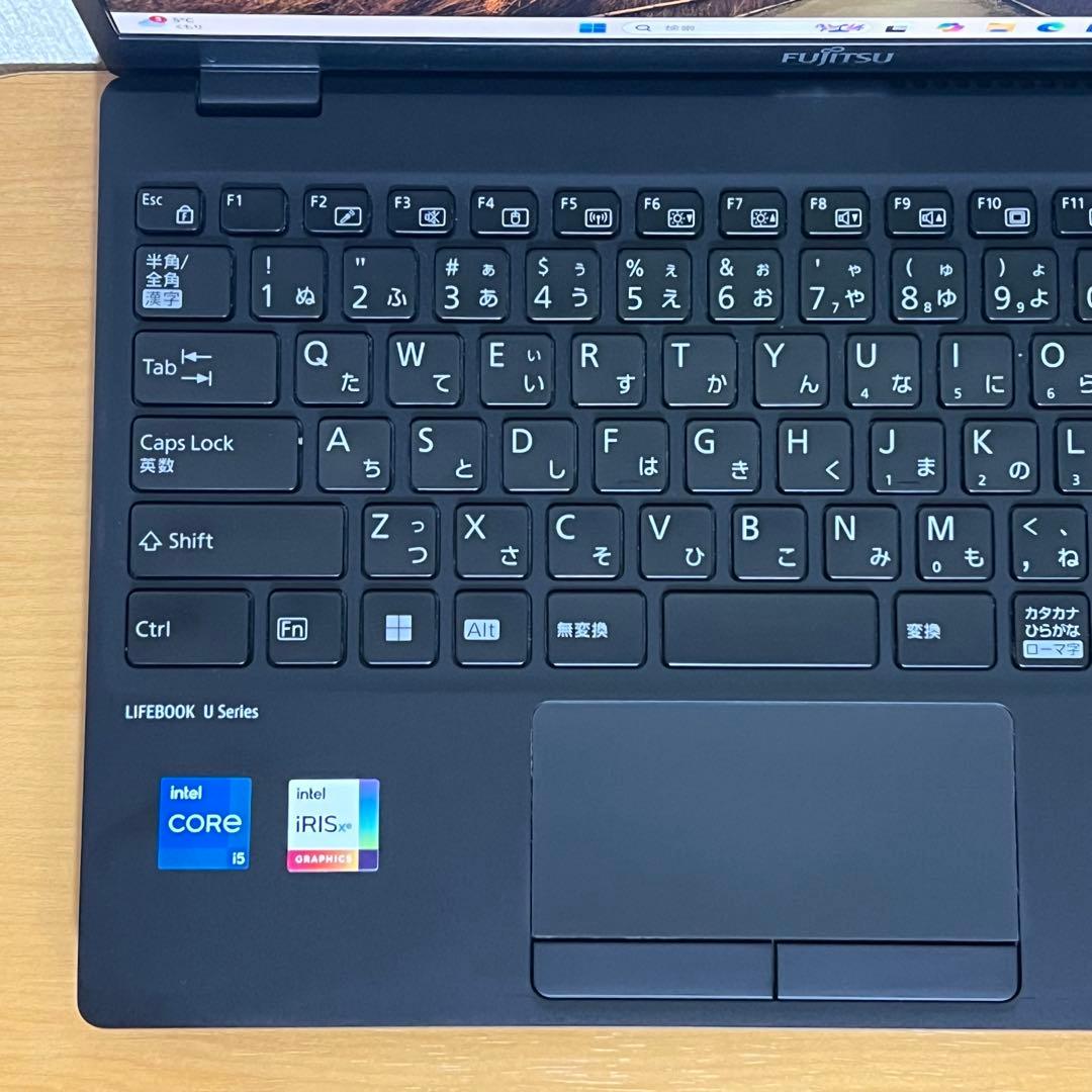 Fujitsu Lifebook U9312/J i5第12世代／オフィス付き