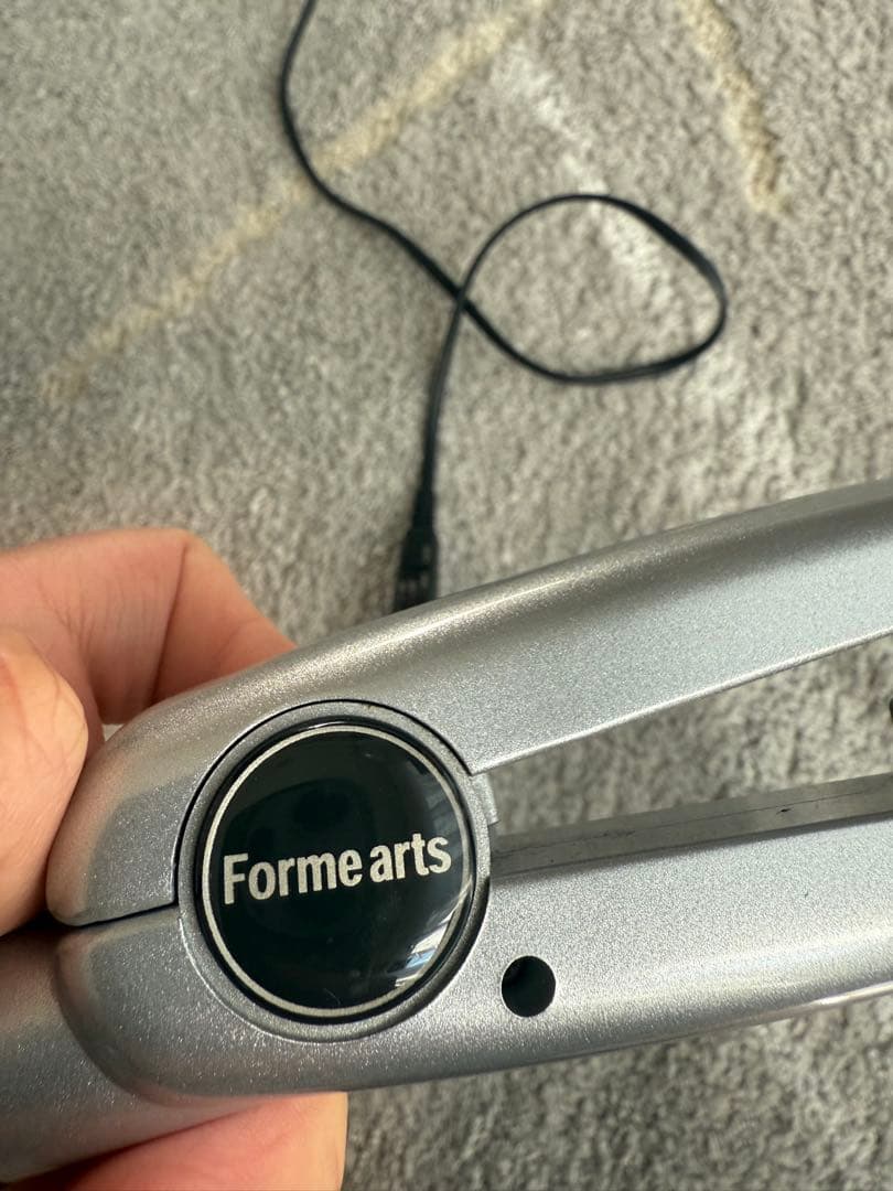 Forme arts ストレートヘアアイロン シルバー/ブラック通電確認済み