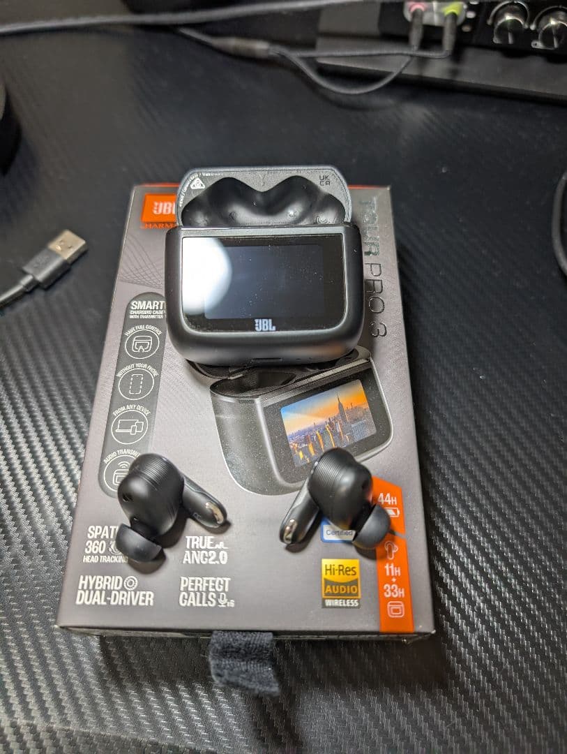 JBL　TOUR PRO 3　ブラック　【JBLTOURPRO3BLK】