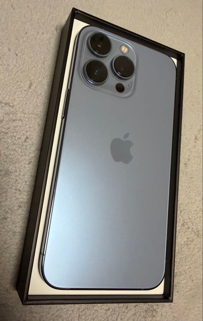 【美品】iPhone 13 Pro 1TB Blue