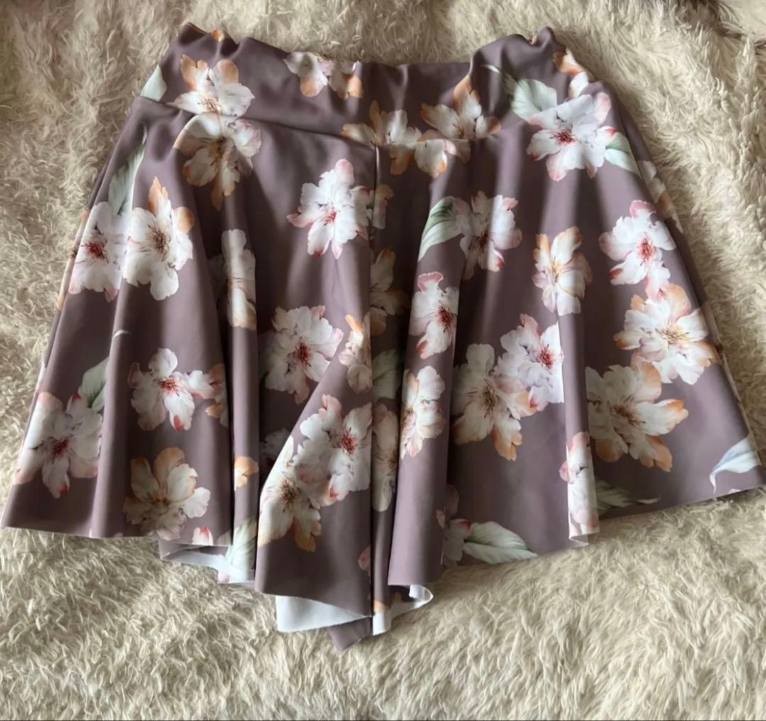 三愛リゾート　花柄　水着