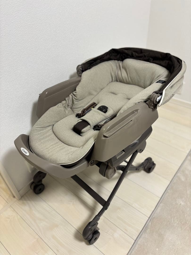 コンビ ネムリラ AUTO SWING BEDi EG シリーズ