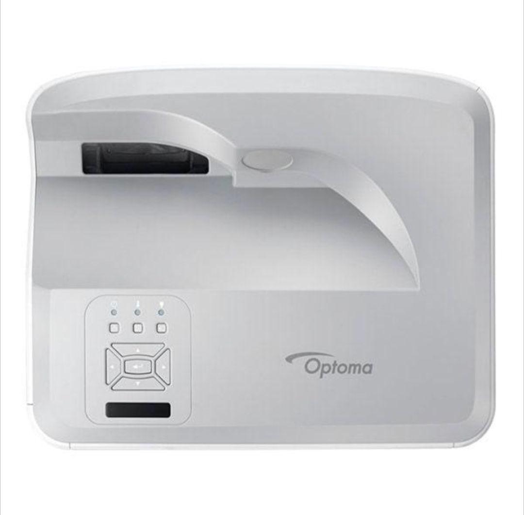 即購入可 美品 高輝度レーザ超短焦点プロジェクタオプトマZH400UST