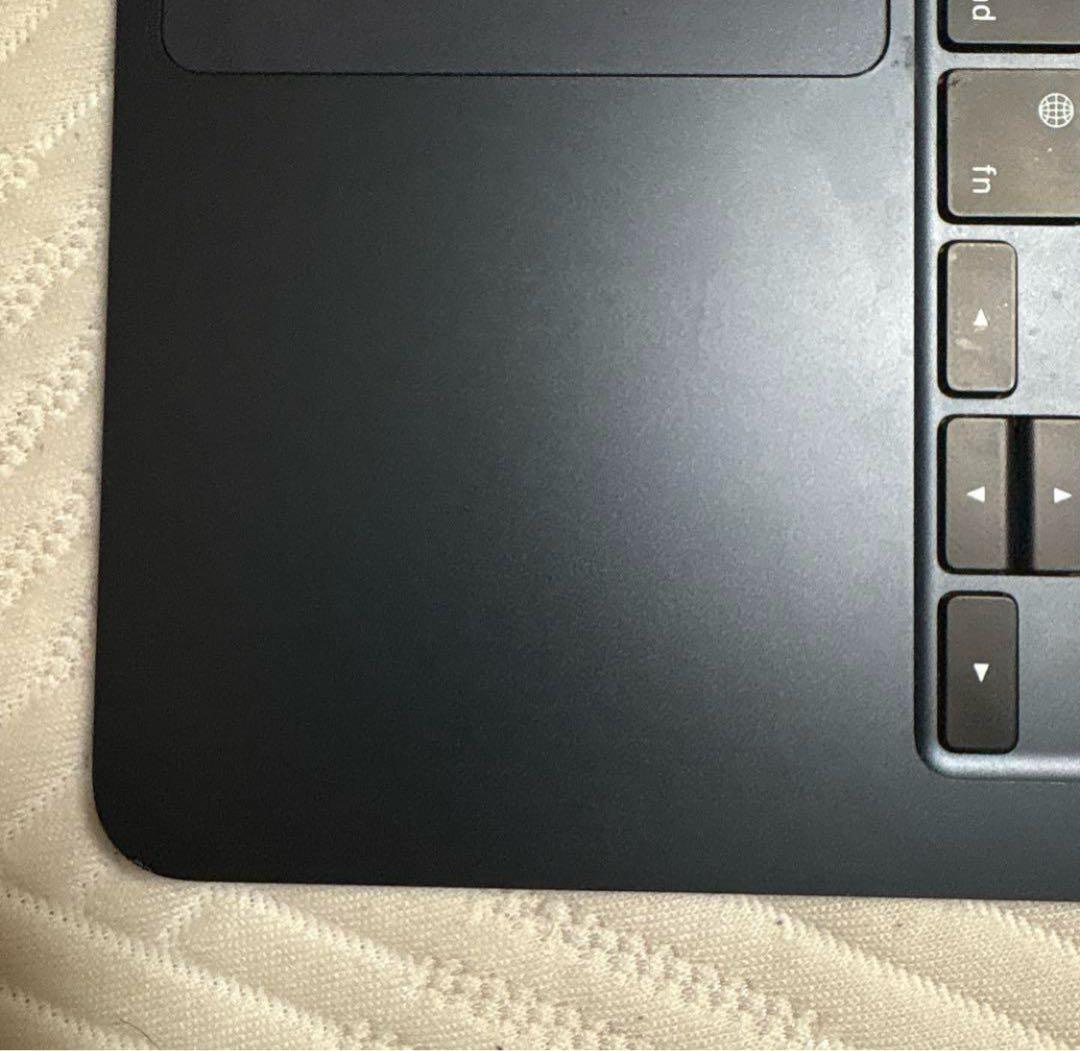 MacBook Air (M2, ミッドナイト)