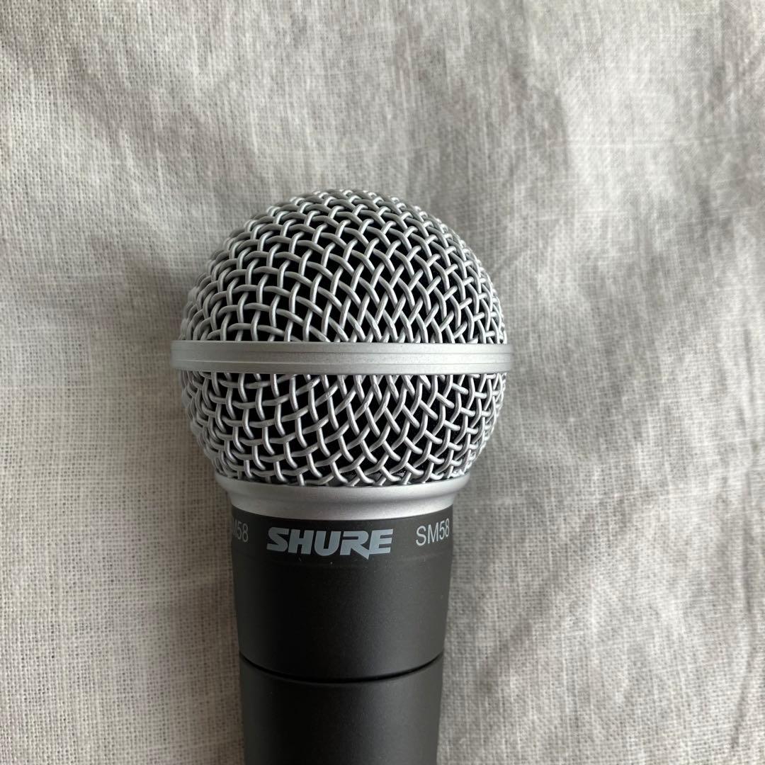 ほぼ新品 SHURE SM58 マイク