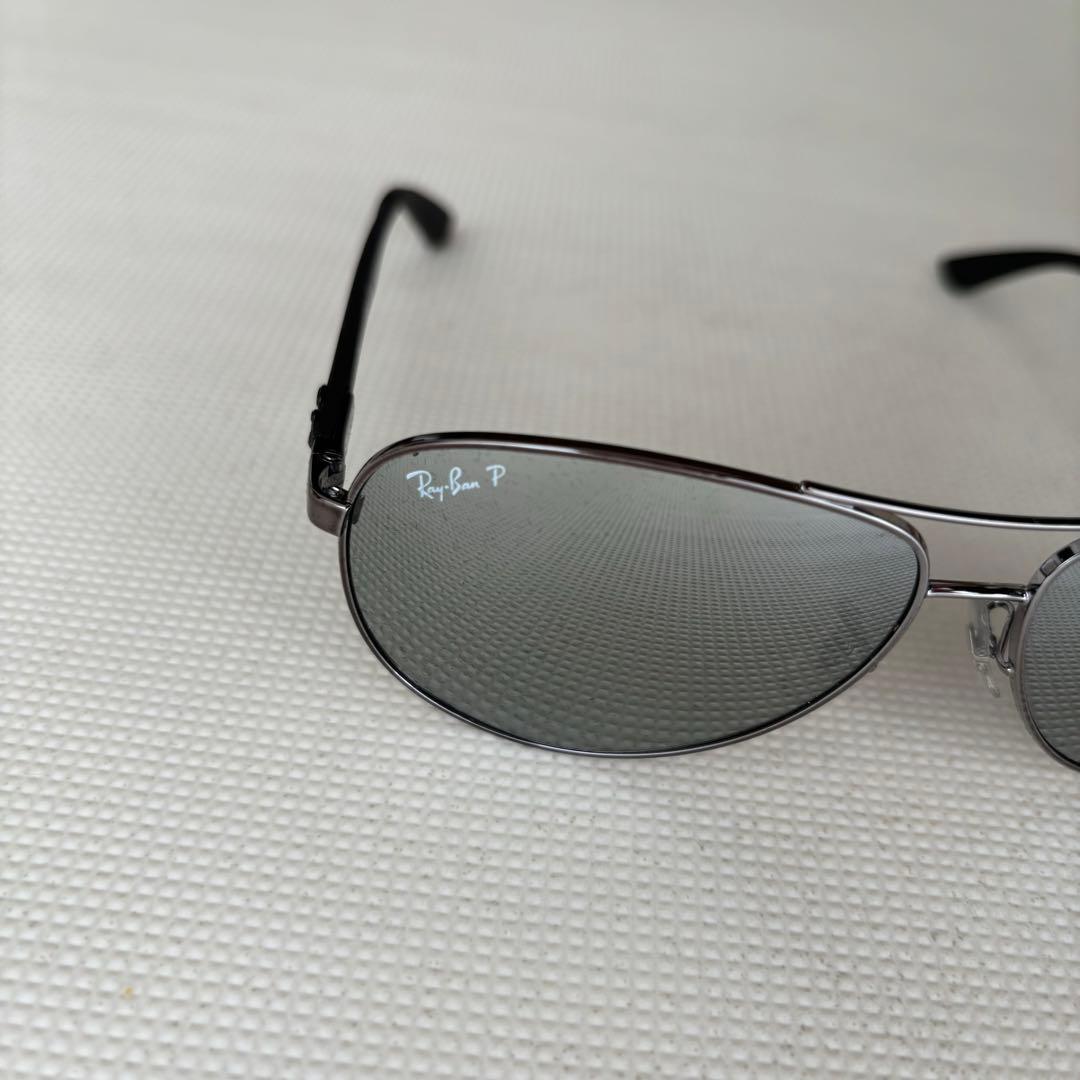 Ray-Ban サングラス グレー レンズ 黒フレーム 付属品あり 保証書あり
