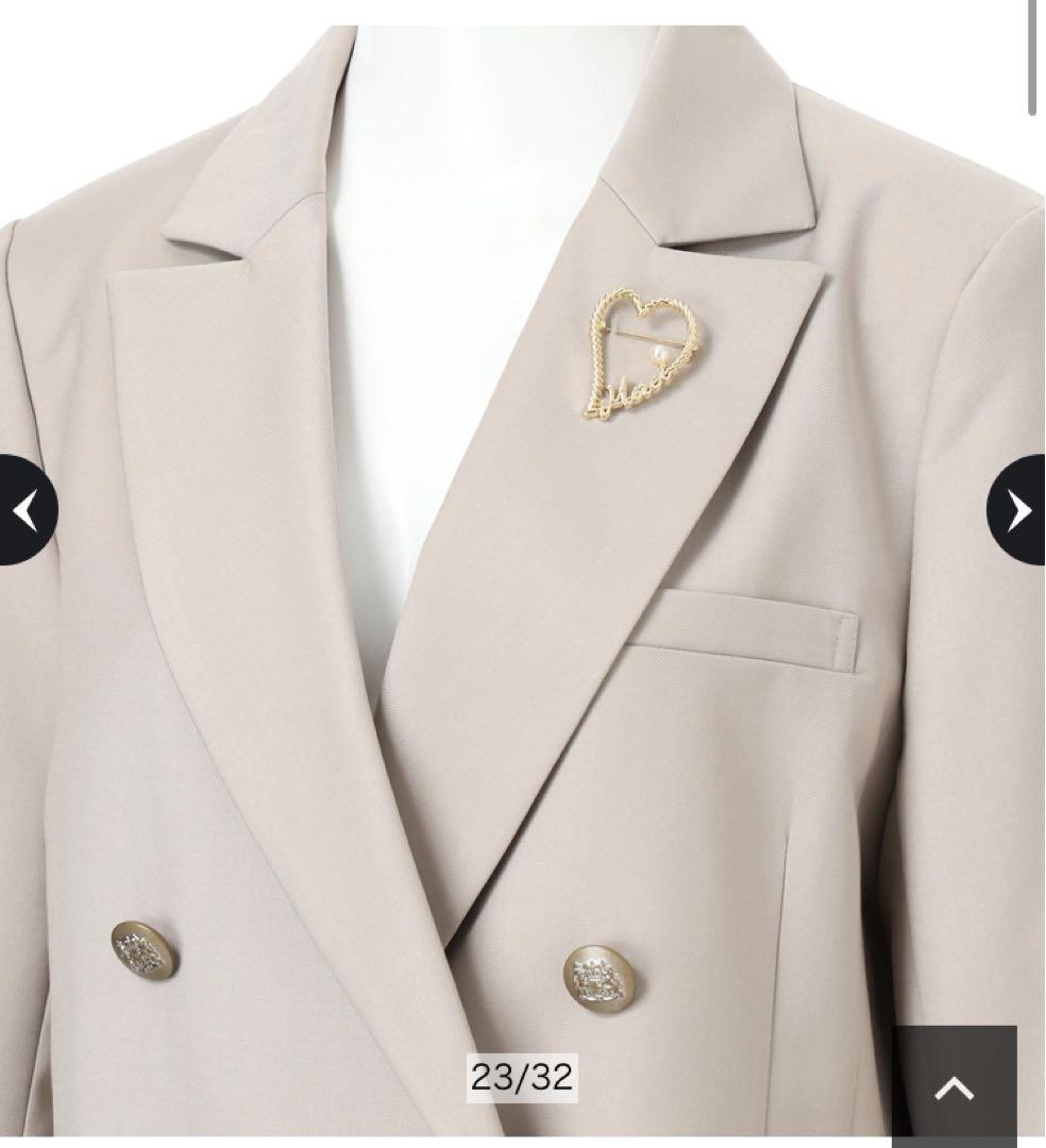 【新品】アプワイザーリッシェ　ハートブローチテーラードジャケット　グレージュ　Ｓ