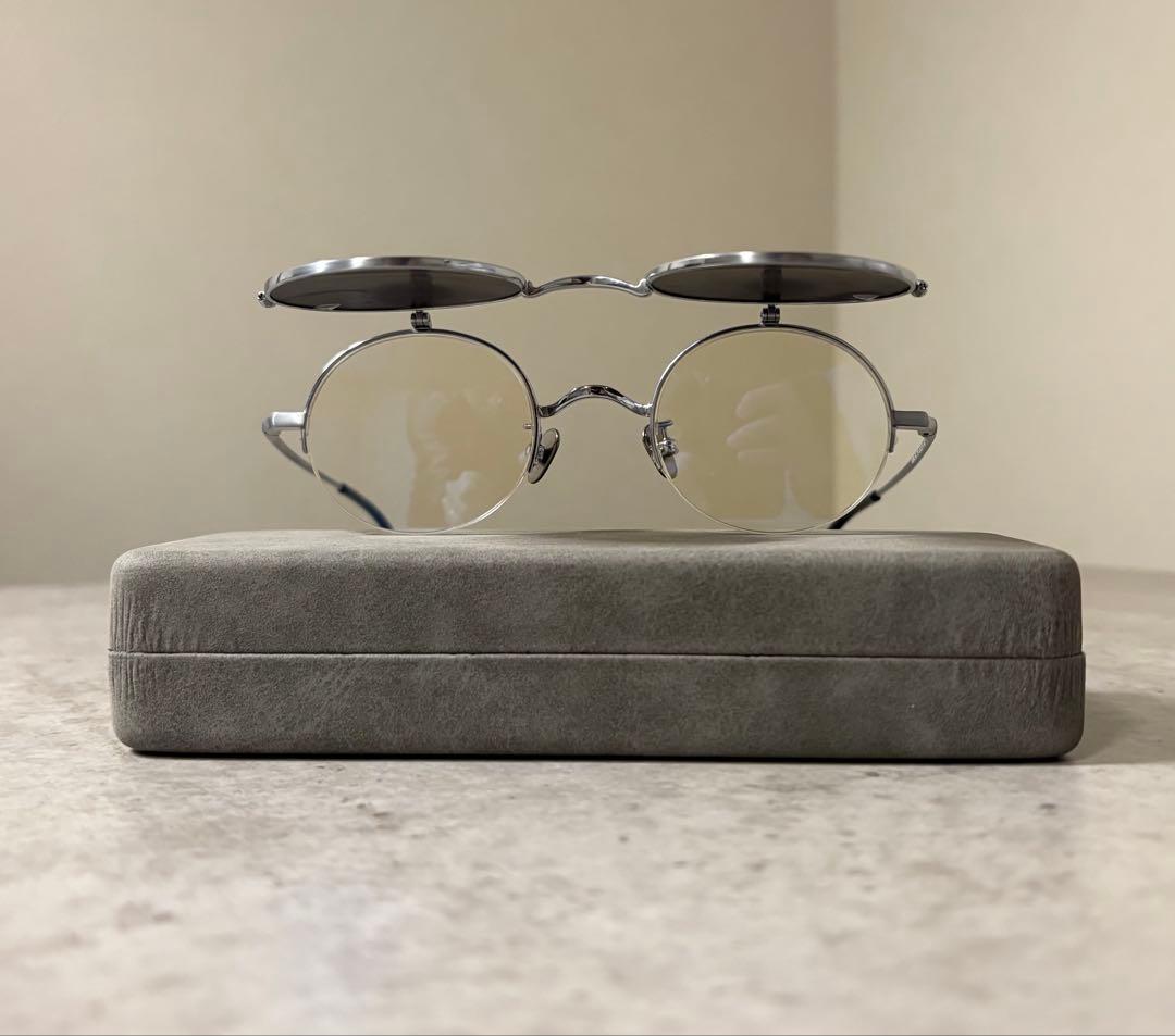 跳ね上げ式眼鏡　サングラス　チタンシルバーフリップアップ　男女兼用伊達メガネ