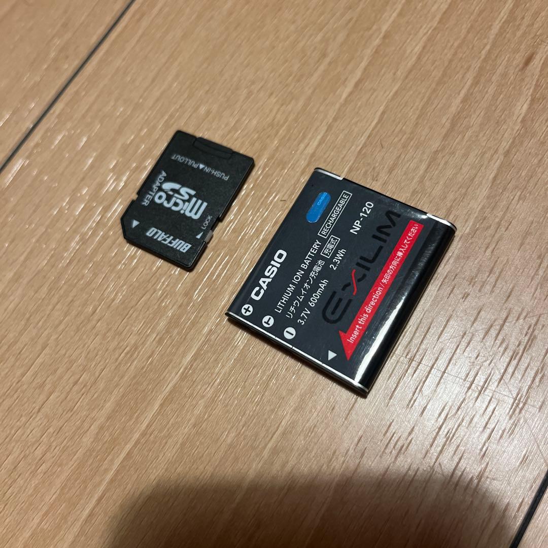 【美品】CASIO EXILIM EX-ZS10 シルバー