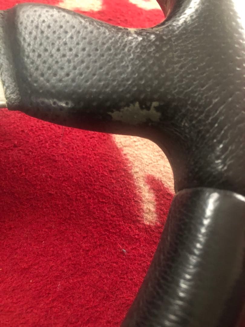 送料込み momo RACE ステアリング 35㎝