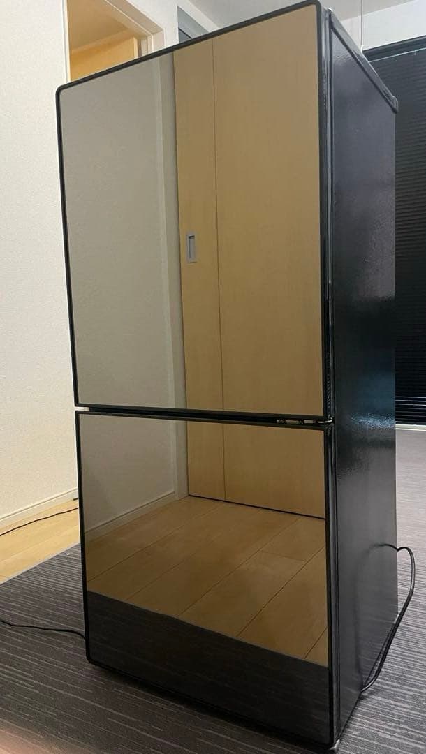 ツインバード TWINBIRD 冷蔵庫 ミラーデザイン　HR-EJ11